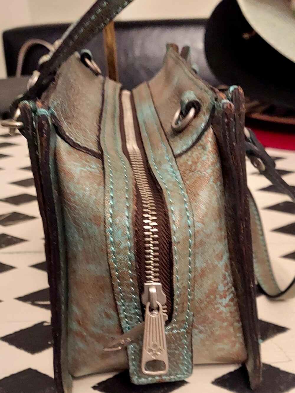 Patricia Nash -@ Tooled Leather Bag - - Picture 5 of 8